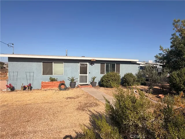 10623 4th, Hesperia, California 92345