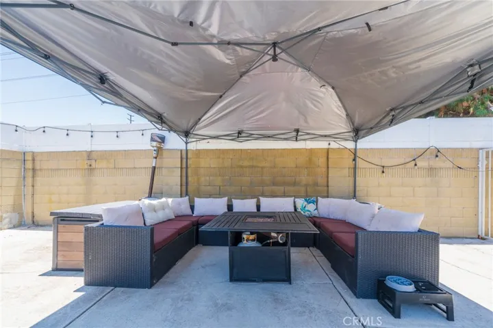 19202 Hickory, Huntington Beach, California 92646