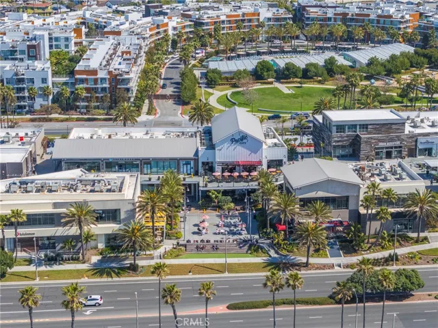 19202 Hickory, Huntington Beach, California 92646