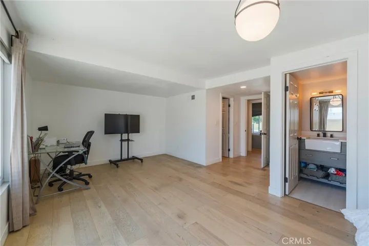19202 Hickory, Huntington Beach, California 92646