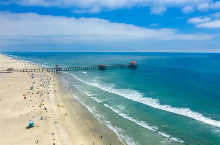 19202 Hickory, Huntington Beach, California 92646