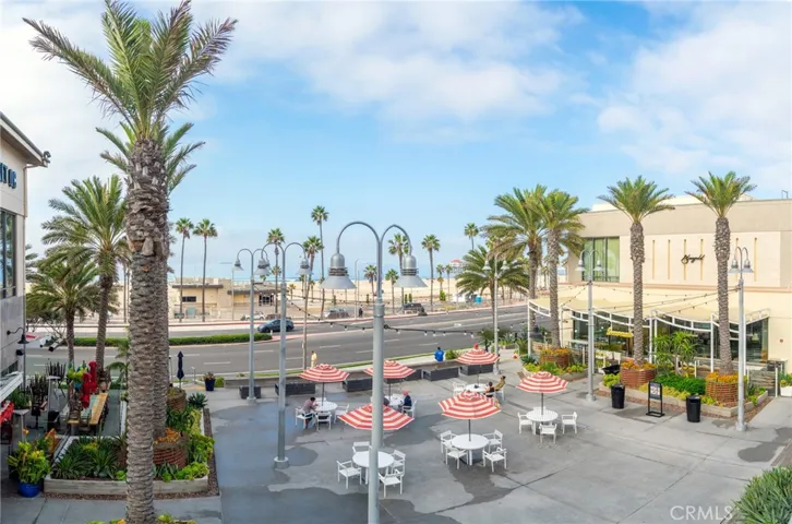 19202 Hickory, Huntington Beach, California 92646