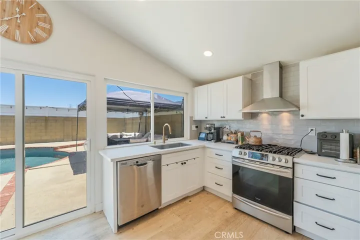 19202 Hickory, Huntington Beach, California 92646