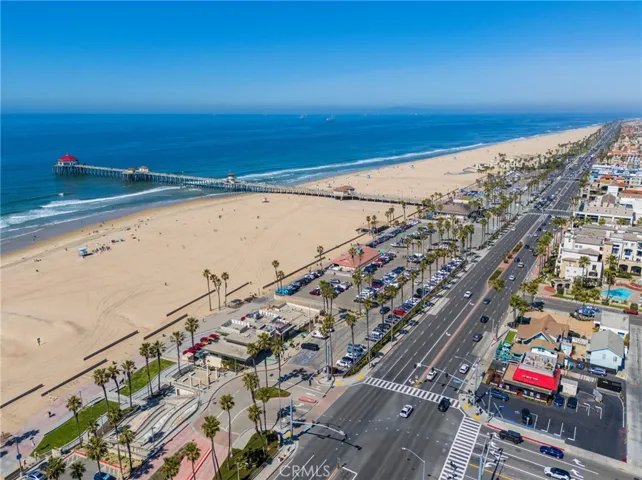 19202 Hickory, Huntington Beach, California 92646