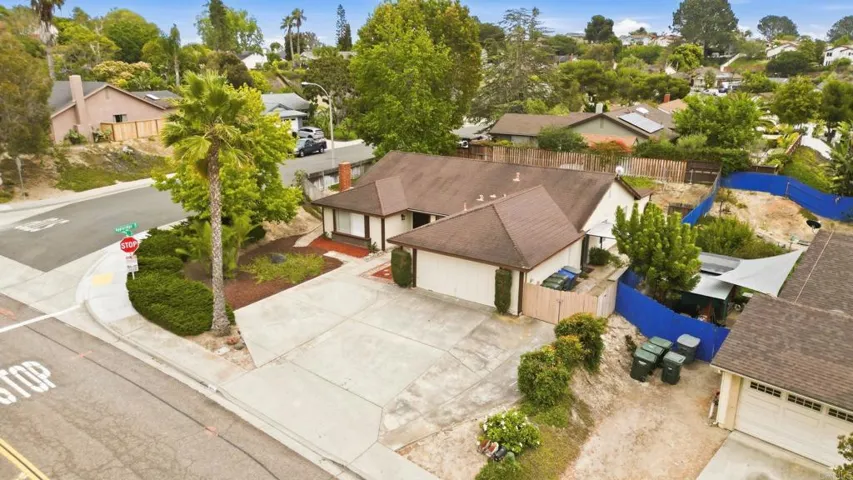 601 Cerro Street, Encinitas, California 92024