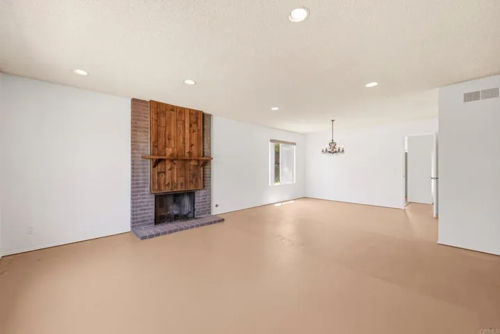 601 Cerro Street, Encinitas, California 92024