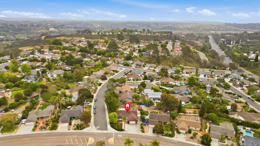 601 Cerro Street, Encinitas, California 92024