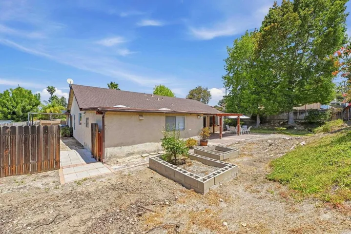 601 Cerro Street, Encinitas, California 92024