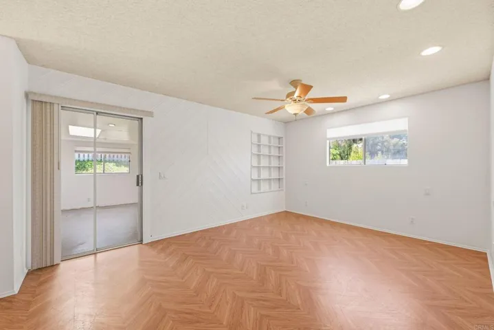 601 Cerro Street, Encinitas, California 92024