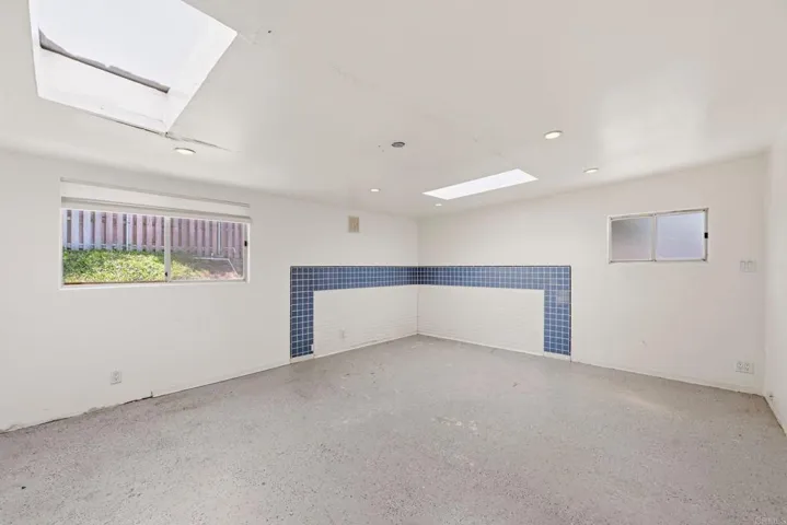 601 Cerro Street, Encinitas, California 92024