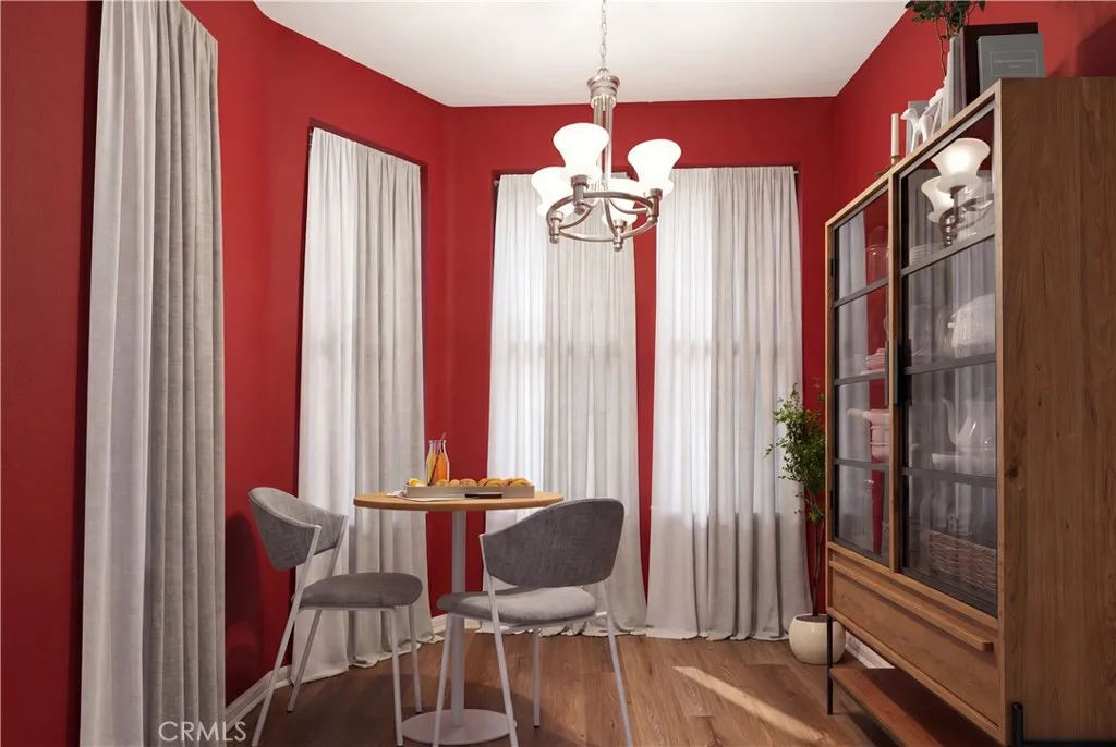 Virtually staged dining nook