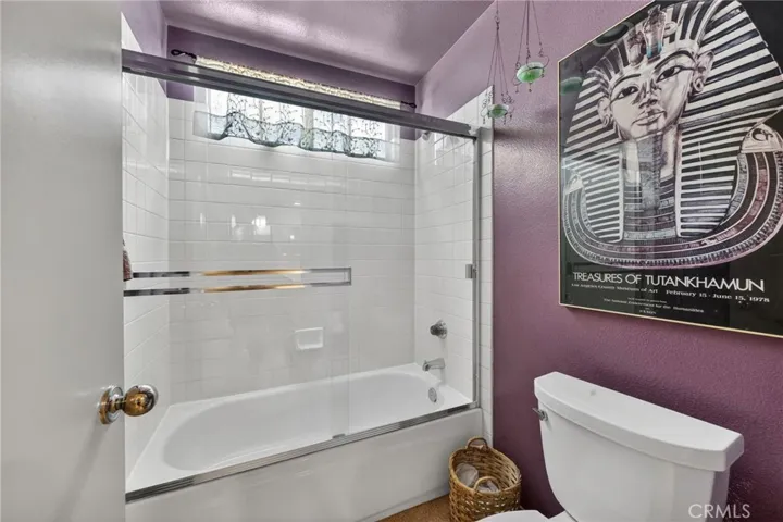 Primary bath as well