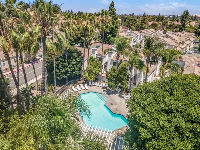 10 Agostino, Irvine, California 92614