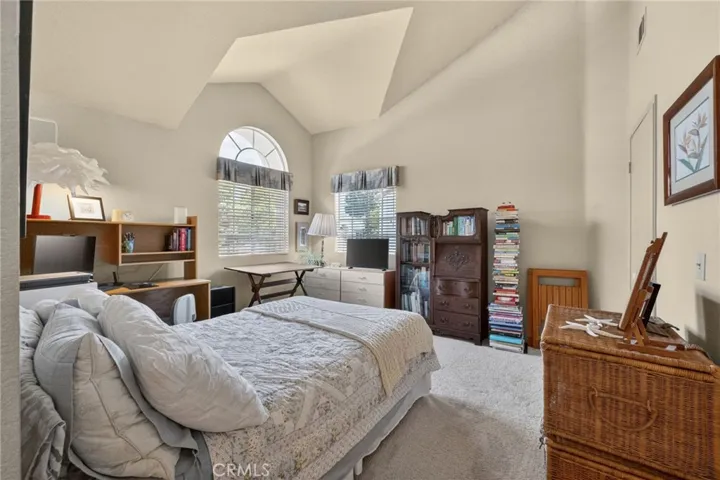 10 Agostino, Irvine, California 92614