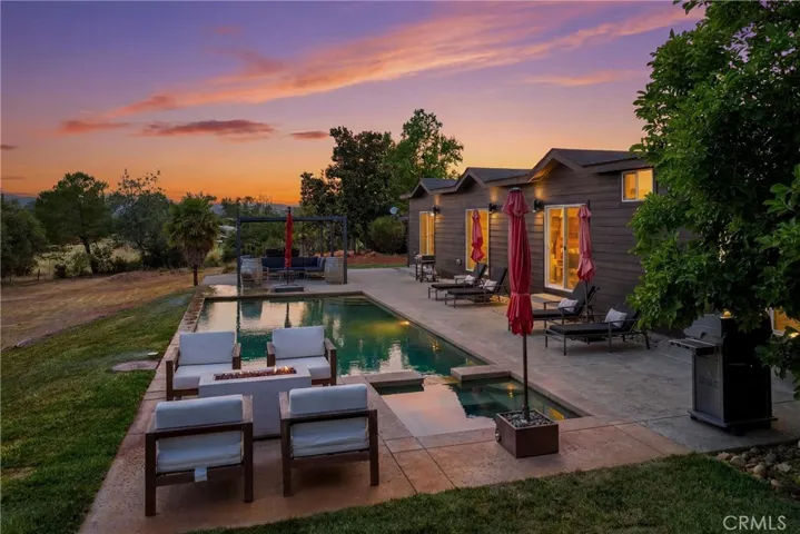 20011 Honey Hill, Hidden Valley Lake, California 95467