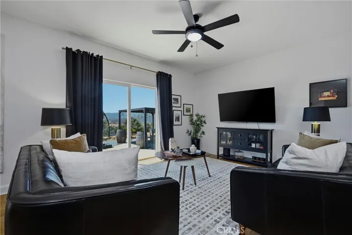 20011 Honey Hill, Hidden Valley Lake, California 95467