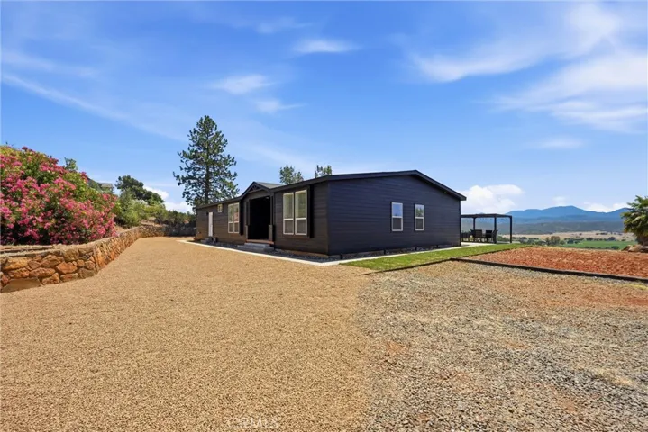 20011 Honey Hill, Hidden Valley Lake, California 95467