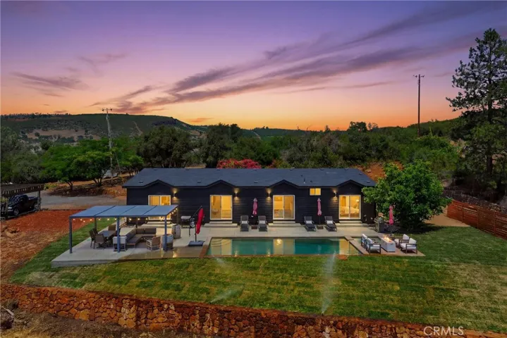 20011 Honey Hill, Hidden Valley Lake, California 95467