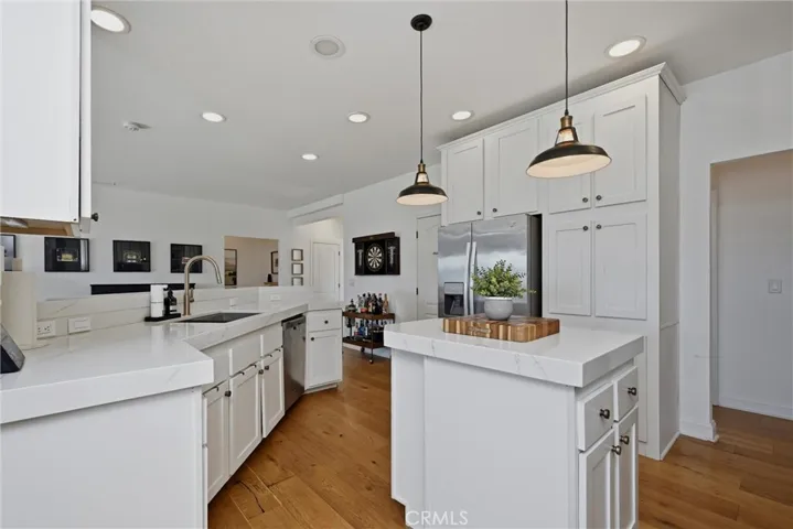 20011 Honey Hill, Hidden Valley Lake, California 95467