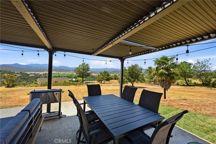20011 Honey Hill, Hidden Valley Lake, California 95467