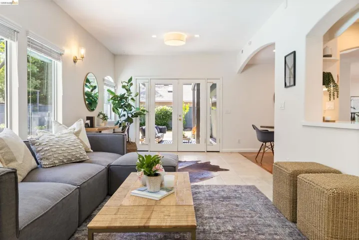 255 Evelyn Dr, Pleasant Hill, California 94523