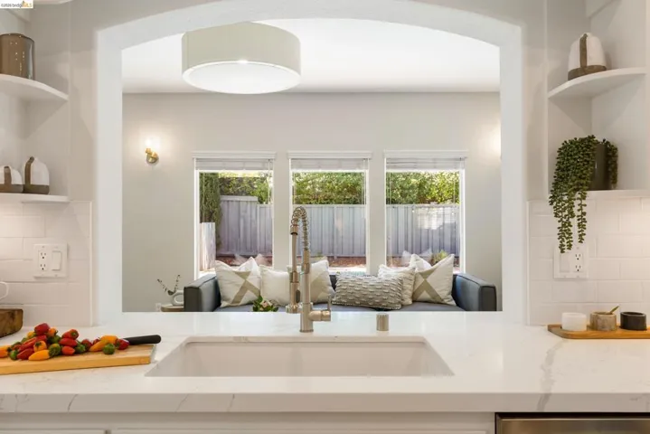 255 Evelyn Dr, Pleasant Hill, California 94523