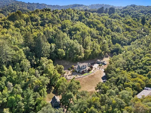 6790 Redwood Retreat Road, Gilroy, California 95020