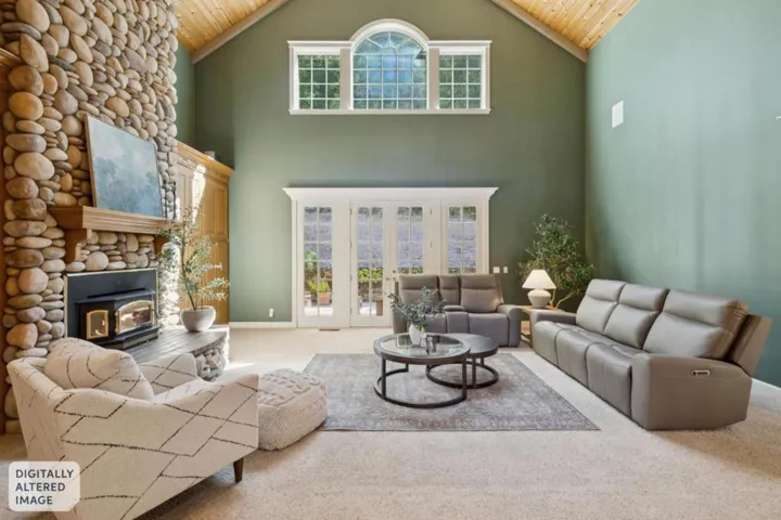6790 Redwood Retreat Road, Gilroy, California 95020