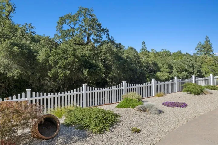 6790 Redwood Retreat Road, Gilroy, California 95020