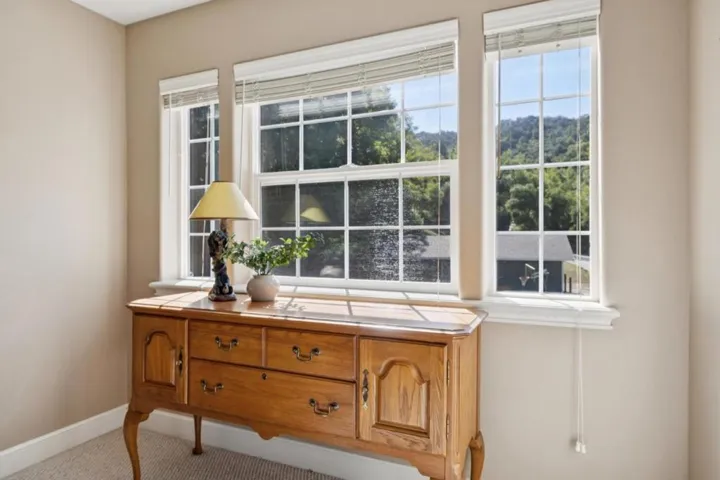 6790 Redwood Retreat Road, Gilroy, California 95020