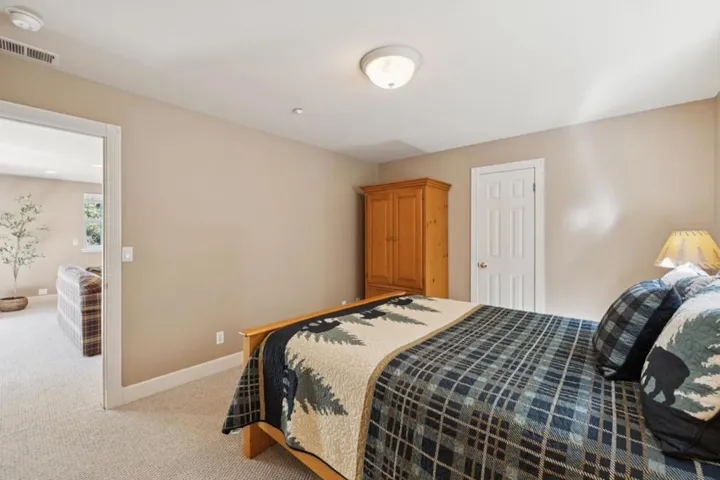 6790 Redwood Retreat Road, Gilroy, California 95020