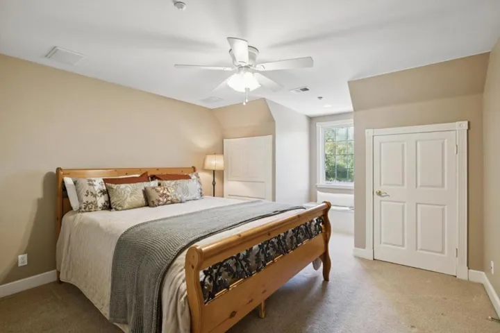 6790 Redwood Retreat Road, Gilroy, California 95020