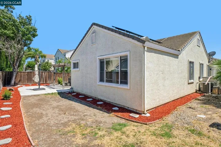 1336 Steinbeck Dr, Pittsburg, California 94565