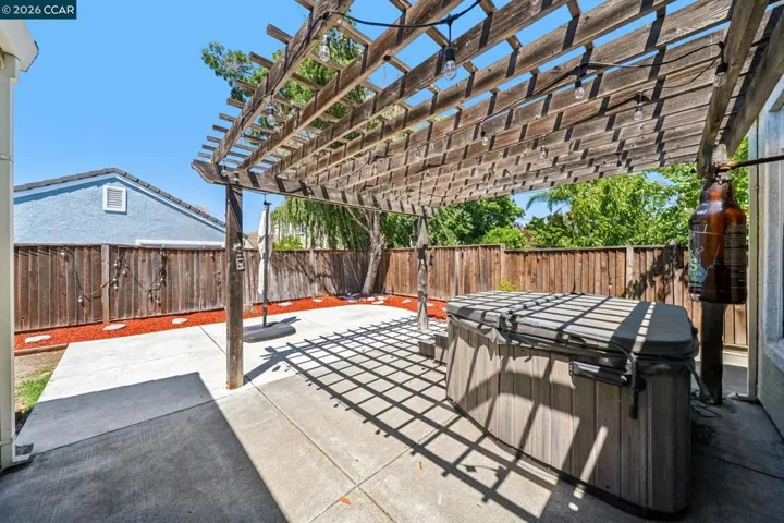 1336 Steinbeck Dr, Pittsburg, California 94565