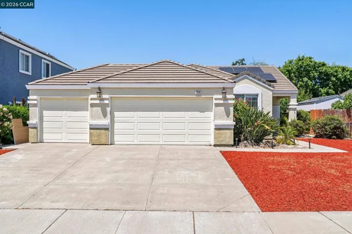 1336 Steinbeck Dr, Pittsburg, California 94565