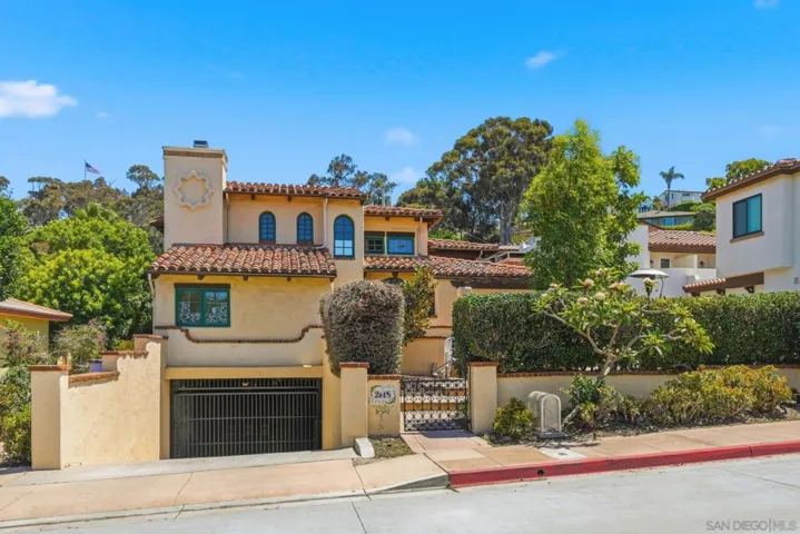 2618 Juan St 2, San Diego, California 92110