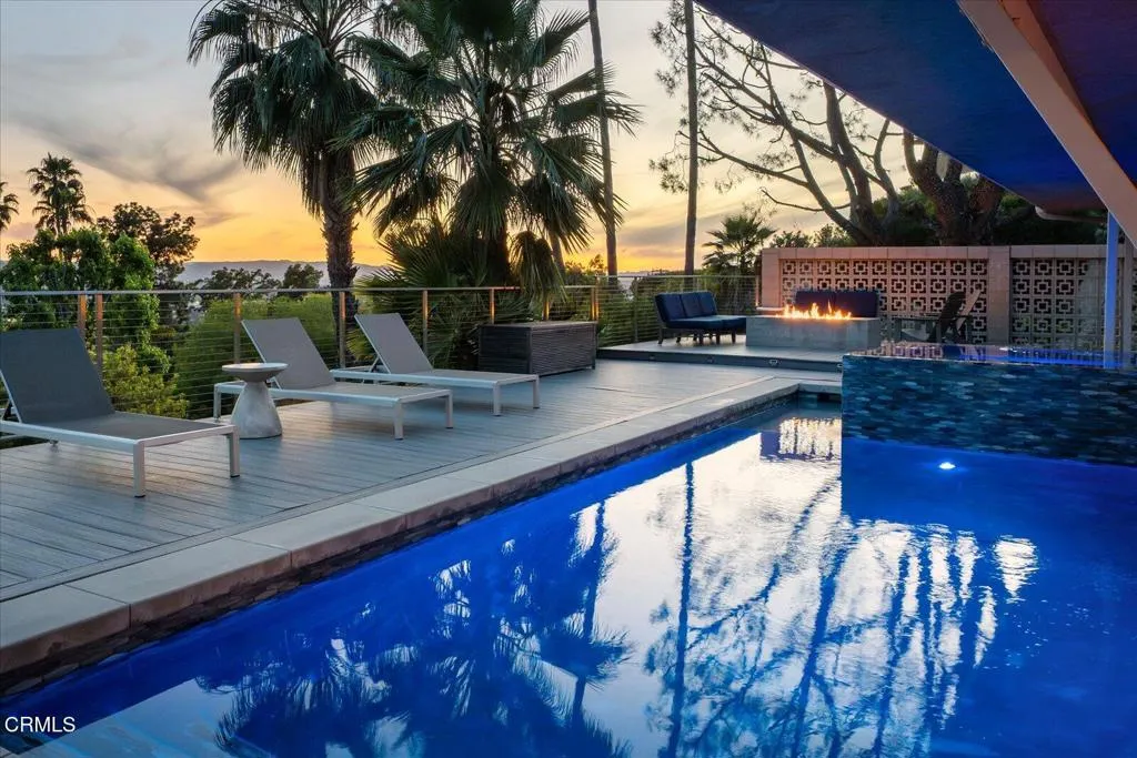 20-Pool at Twilight
