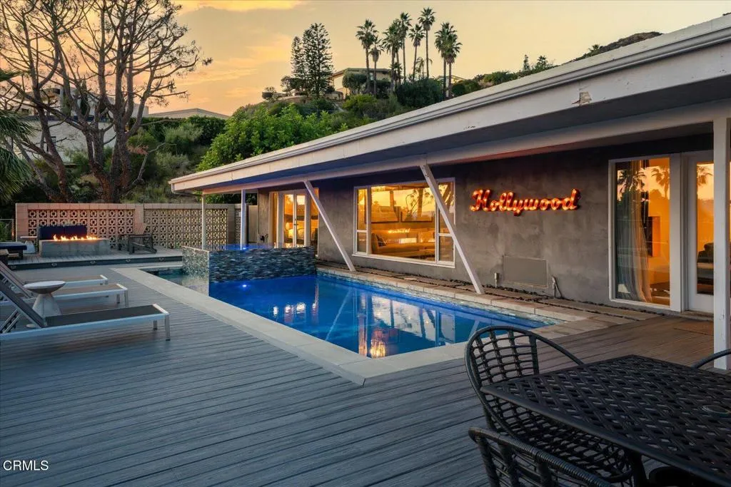 19-Pool at Twilight