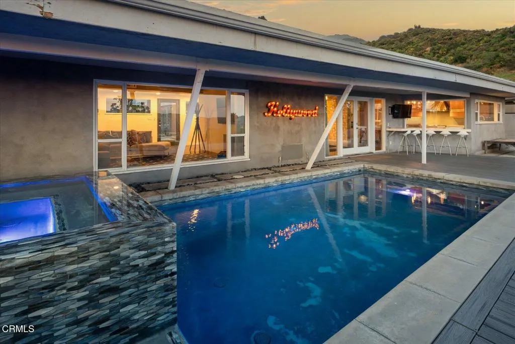 18-Pool at Twilight