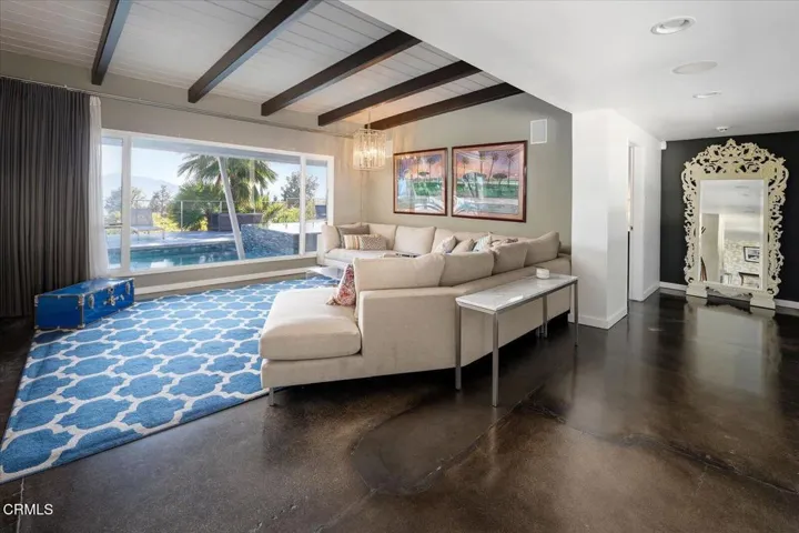 12-Living Room