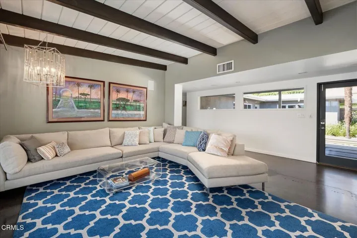 11-Living Room