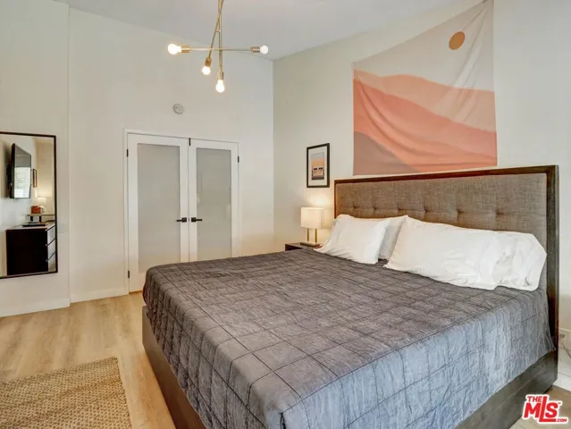68725 Tachevah Drive, Cathedral City, California 92234