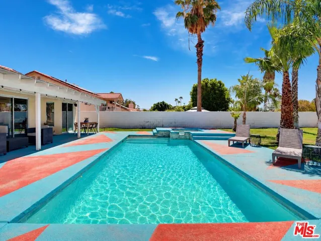 68725 Tachevah Drive, Cathedral City, California 92234