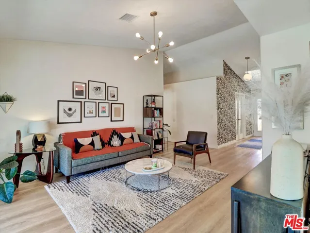 68725 Tachevah Drive, Cathedral City, California 92234