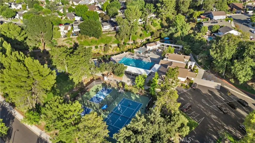 23910 Plaza Gavilan, Valencia, California 91355