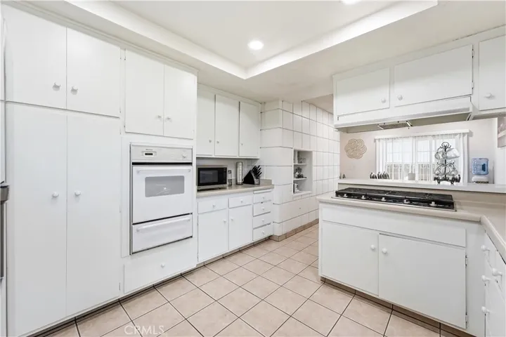 860 S Chantilly, Anaheim, California 92806