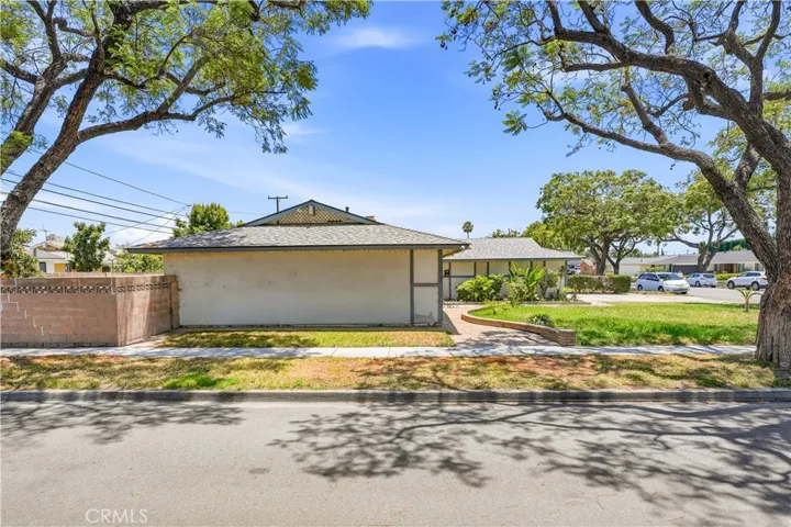 860 S Chantilly, Anaheim, California 92806
