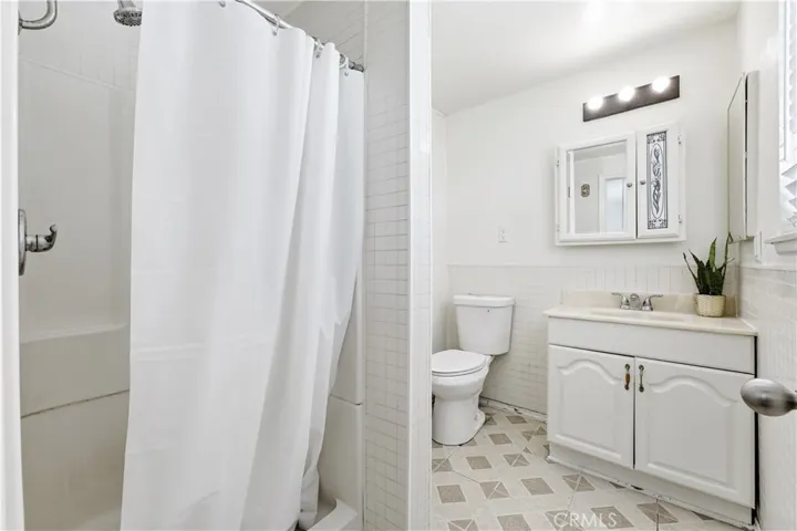860 S Chantilly, Anaheim, California 92806