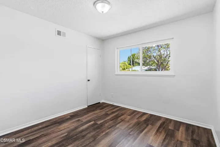 015_1441-Ahart-Ave-Simi-Valley