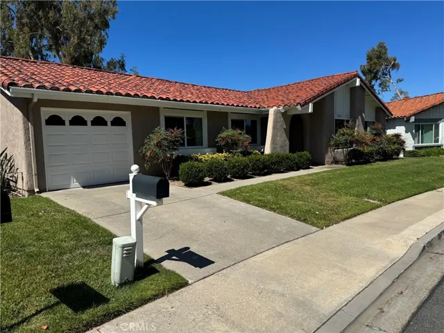 27832 Calle Marin, Mission Viejo, California 92692